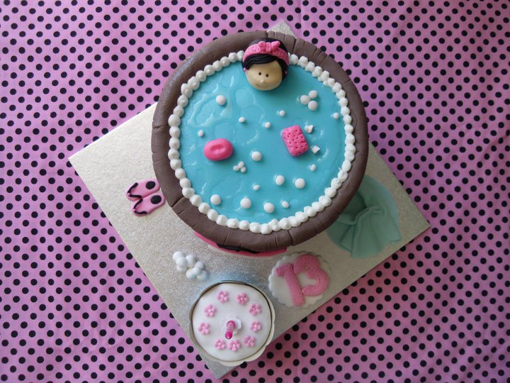 Tarta barril para niña