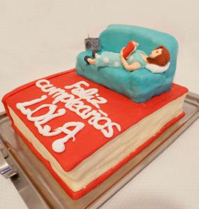 Tarta de libro y sofá Tarta de libro y sofá