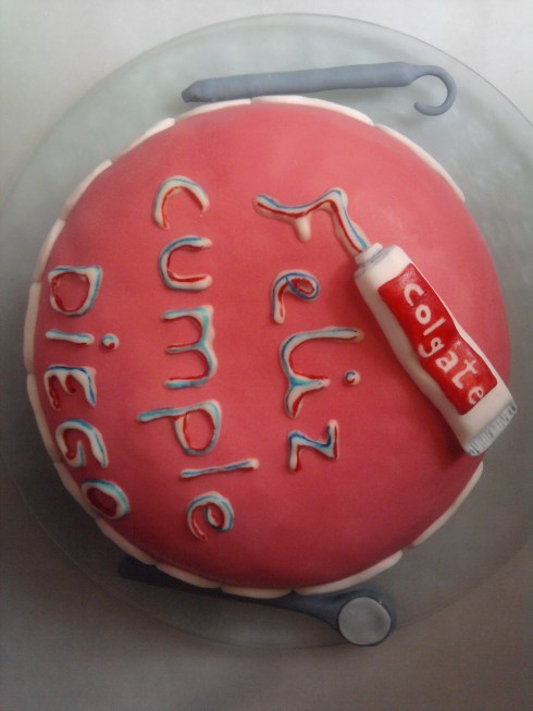 Tarta fondant de dentadura para odontólogo Chiclana Cádiz