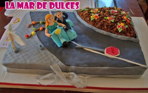 Tarta fondant de boda de sidecar Chiclana