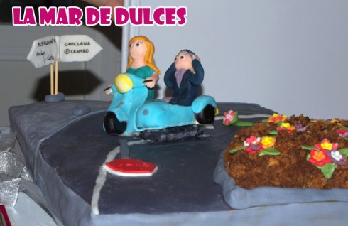 Tarta fondant de boda de sidecar Chiclana