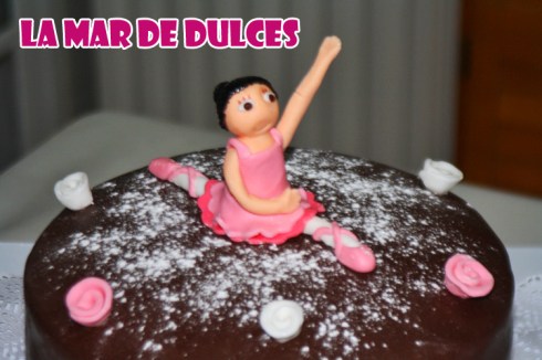 Tarta fondant de bailarina Sevilla