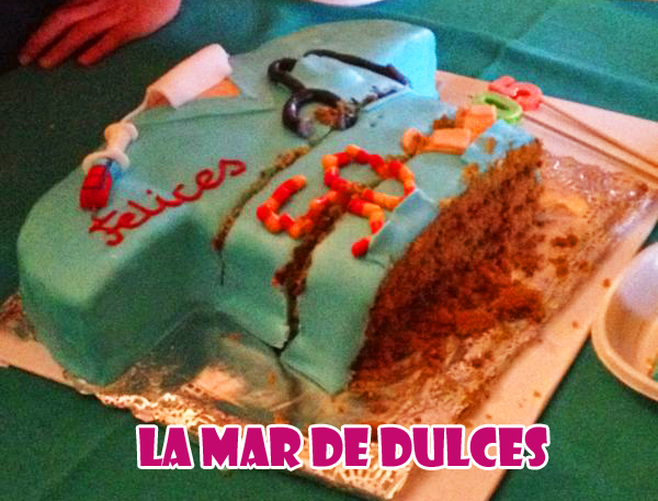 Tarta fondant de pijama de enfermera Sevilla