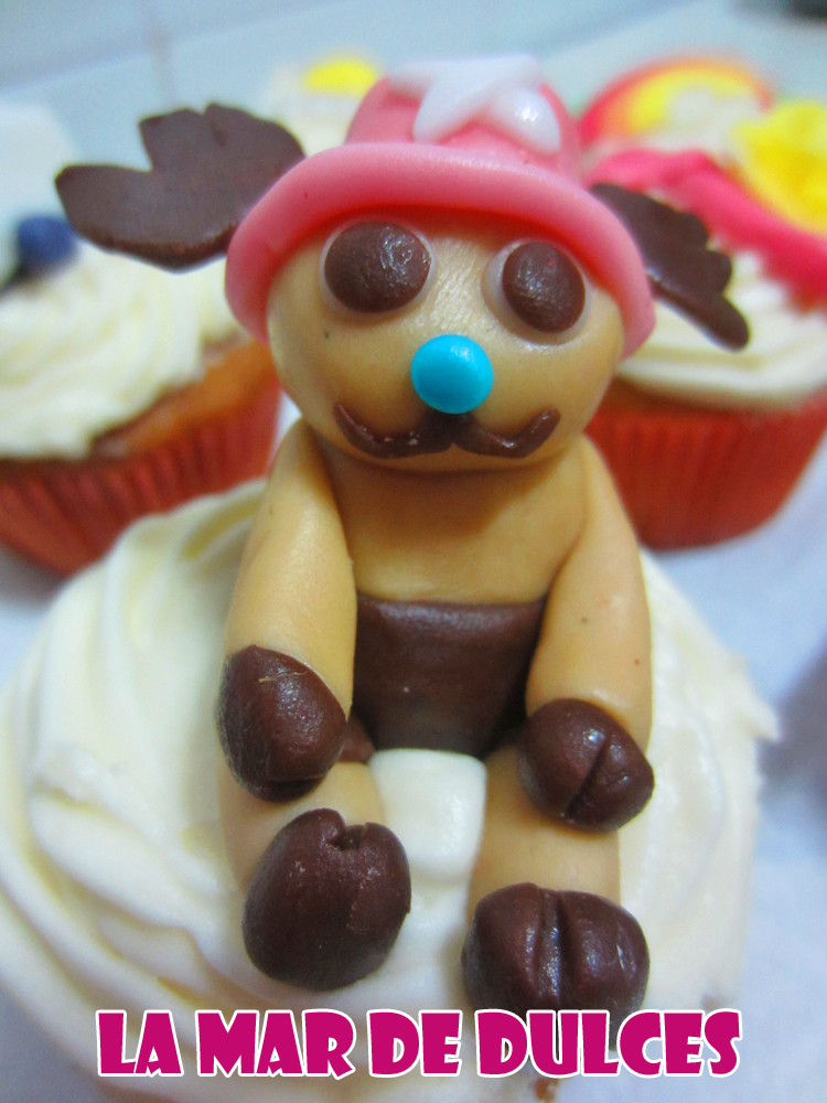 Cupcakes de chocolate blanco variados