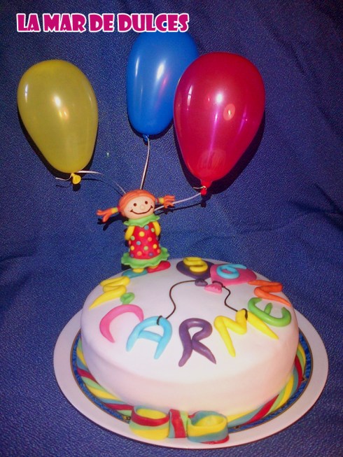 Tarta fondant de globos Sevilla