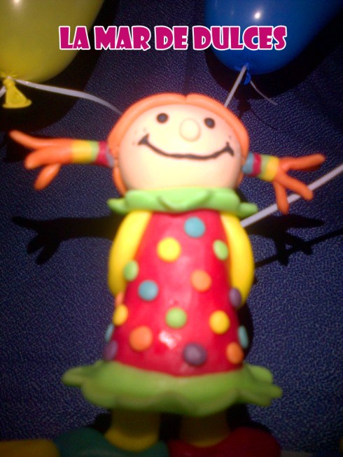 Tarta fondant de globos Sevilla