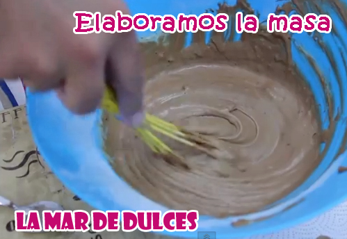 Elaboramos la masa del bizcocho