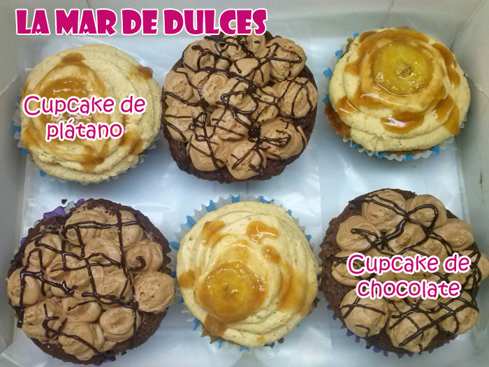 Cupcakes de chocolate con trufa y cupcakes de platano con crema de cacahuete