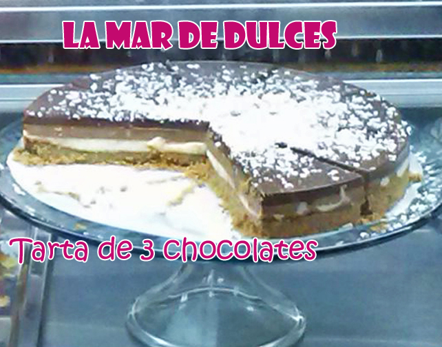 Tarta de tres chocolates