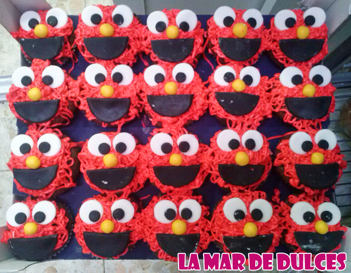 Cupcakes de monstruo rojo para comunión Sevilla