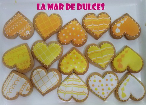 Galletas decoradas de corazones para boda Sevilla