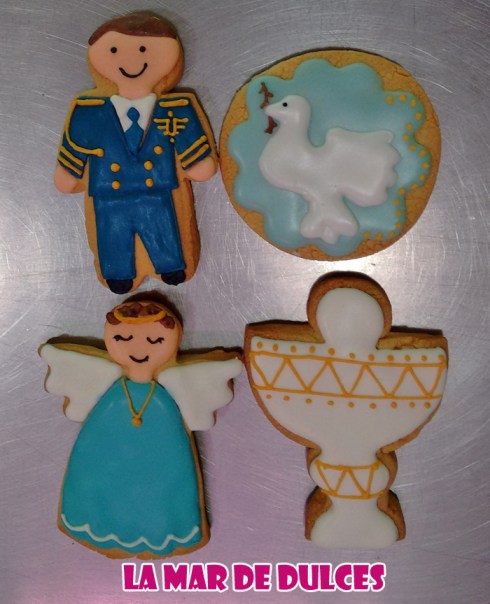 Galletas decoradas de ángel, paloma, cáliz y almirante para comunión Sevilla