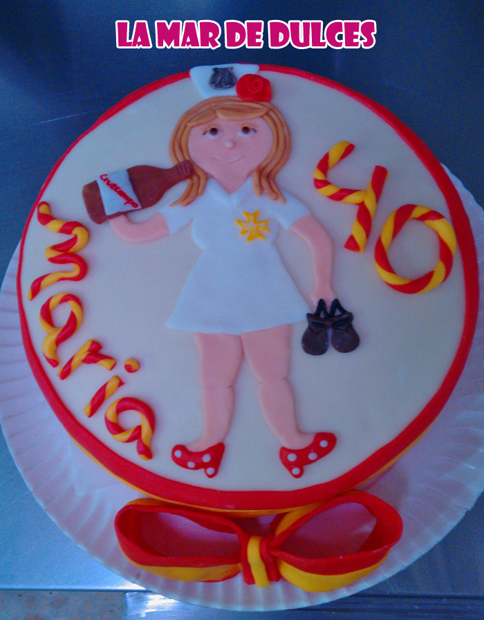 Tarta fondant de enfermera flamenca Sevilla
