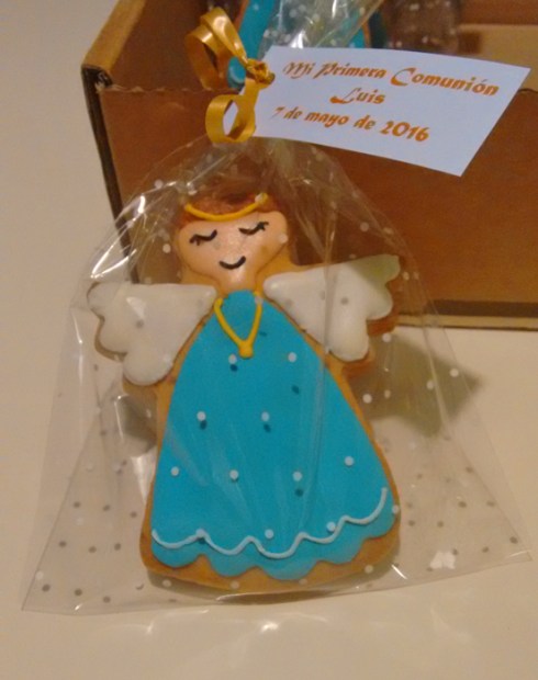 Galletas decoradas de angelito para comunión