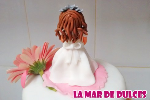 Tarta fondant para Comunión Sevilla