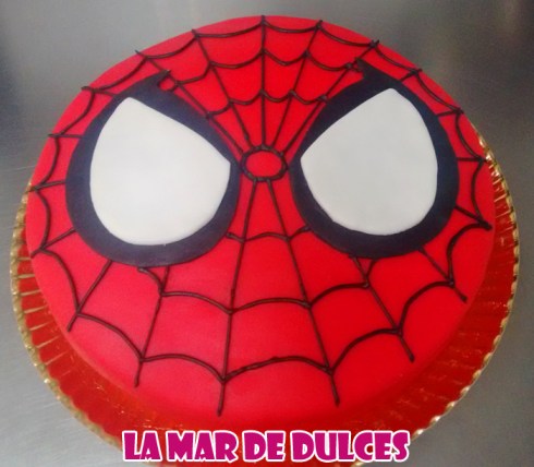 Tarta fondant de Spiderman Sevilla